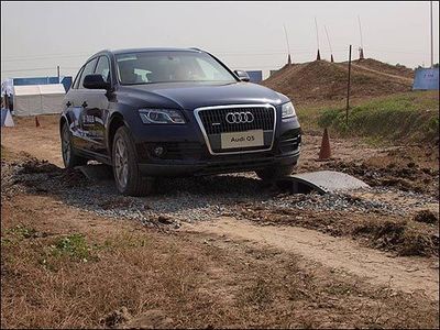 三箭定天下 國產(chǎn)一汽大眾奧迪Q5深度測試與多媒體數(shù)字技術(shù)的研發(fā)探索